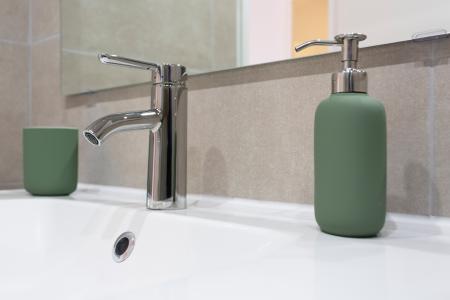 Piso en alquiler en Rambla Badal - Constitució