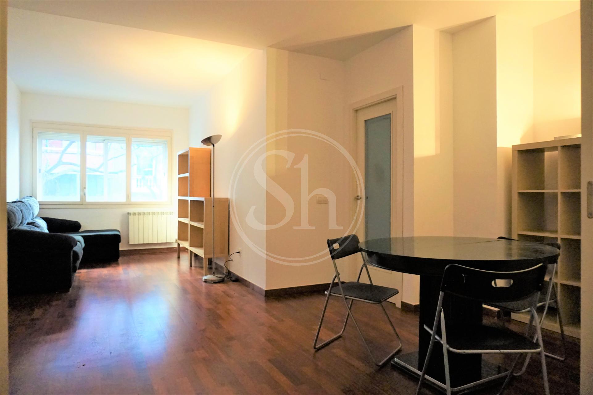 Piso en Alquiler en Barcelona Còrsega - Sardenya