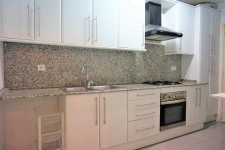 Appartement te huur in Barcelona Còrsega - Sardenya