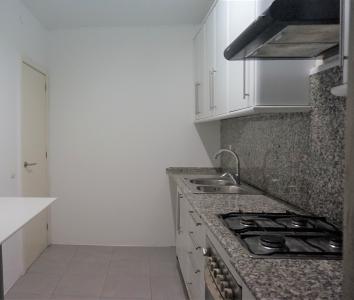 Appartement te huur in Barcelona Còrsega - Sardenya