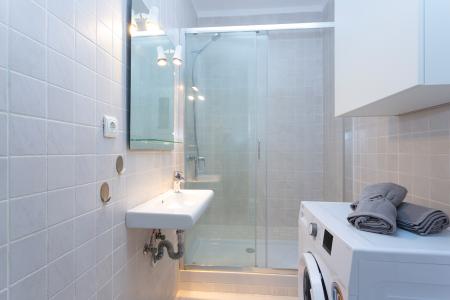 Estudio con cama doble y un precioso balcón en Sarrià