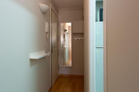 Estudio con cama doble y un precioso balcón en Sarrià