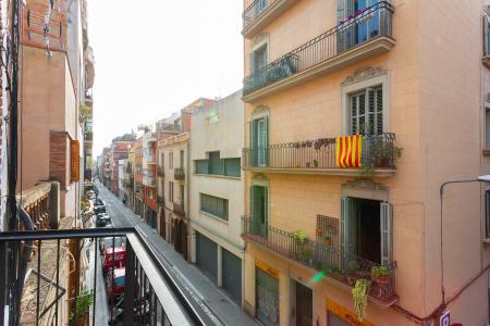 Estudio con cama doble y un precioso balcón en Sarrià