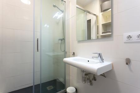 Estudio en alquiler temporal con cama doble en Sarrià