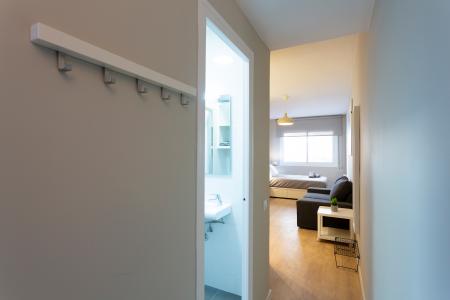 Estudio en alquiler temporal con cama doble en Sarrià