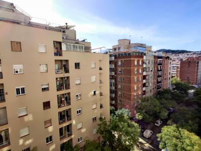 Apartment for Rent in Barcelona Cardenal Tedeschini - Av. Meridiana