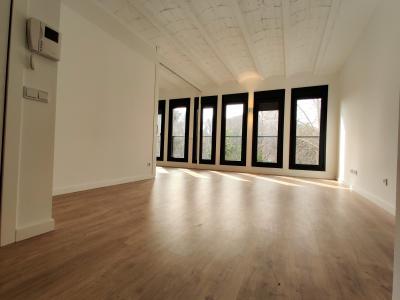 Appartement te huur in Barcelona Artesania - Via Julia