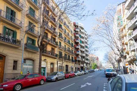 Appartement te huur in Barcelona Nàpols - Aragó