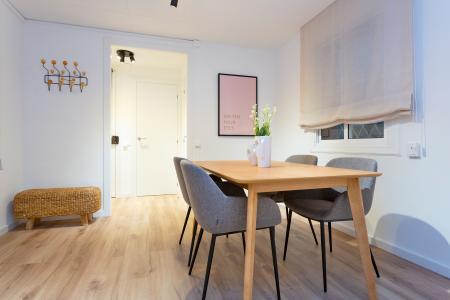 Appartement te huur in Barcelona Nàpols - Aragó