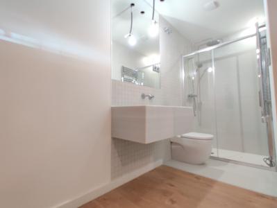 Wohnung zur Miete in Barcelona Avinguda Paral·lel - Poeta Cabanyes