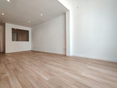 Appartement te huur in Barcelona Ronda Universitat - Balmes