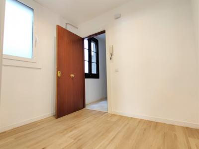 Appartement te huur in Barcelona Ronda Universitat - Balmes