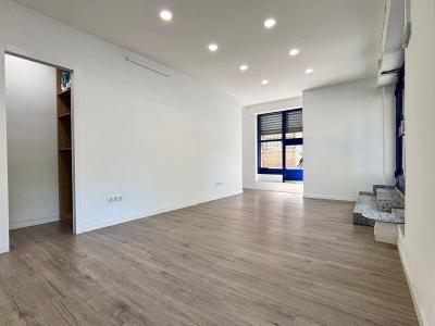 Local comercial en Lloguer a Barcelona Plaça Santa Eulàlia - Sant Ferran