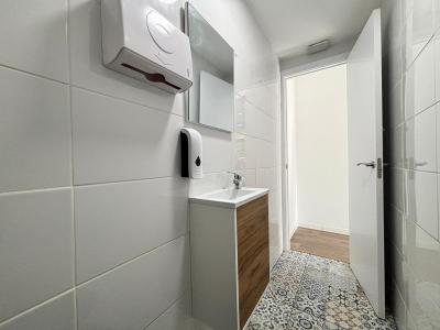Local comercial en Lloguer a Barcelona Plaça Santa Eulàlia - Sant Ferran