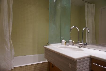 Appartamento in Affitto a Barcelona Pau Claris - Provença