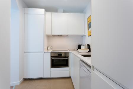 Piso con terraza y 2 dormitorios en Sants