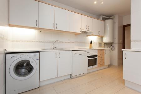 Appartement te huur in Barcelona Espronceda - Garcia Faria