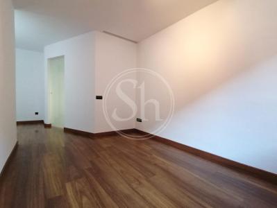 Piso en Alquiler en Barcelona Sostres - Arnold Schönberg