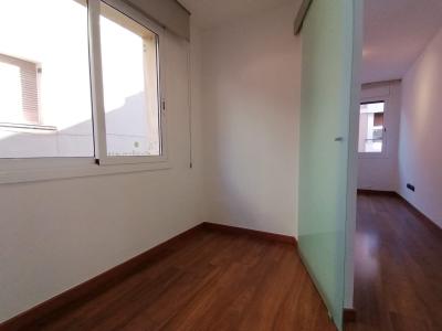 Piso en Alquiler en Barcelona Sostres - Arnold Schönberg