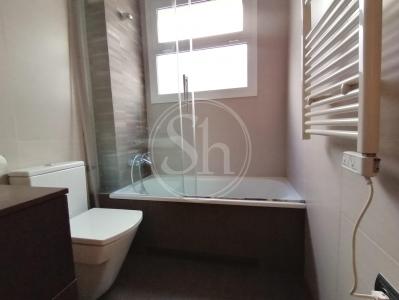 Piso en Alquiler en Barcelona Sostres - Arnold Schönberg