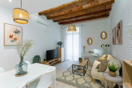 Pis en Lloguer a Barcelona Londres - Casanova (special Condition)