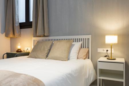 Inmueble amueblado de 56 m² en Ciutat Vella con despacho