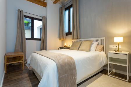 Inmueble amueblado de 56 m² en Ciutat Vella con despacho
