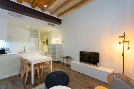 Inmueble amueblado de 56 m² en Ciutat Vella con despacho