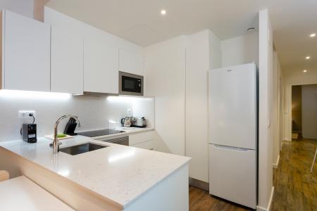 Inmueble amueblado de 56 m² en Ciutat Vella con despacho