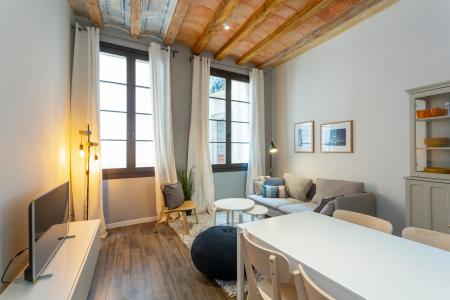 Inmueble amueblado de 56 m² en Ciutat Vella con despacho