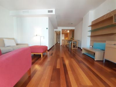 Piso en Alquiler en Barcelona Fontcoberta - Cardenal Vives I Tutó