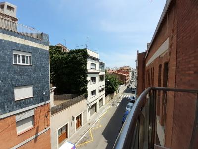 Piso en Alquiler en Barcelona Fontcoberta - Cardenal Vives I Tutó