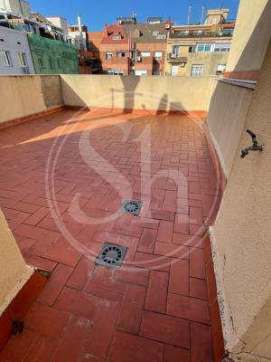 Piso en Alquiler en Barcelona Fontcoberta - Cardenal Vives I Tutó