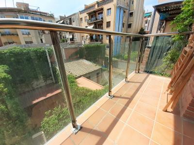 Piso en Alquiler en Barcelona Fontcoberta - Cardenal Vives I Tutó