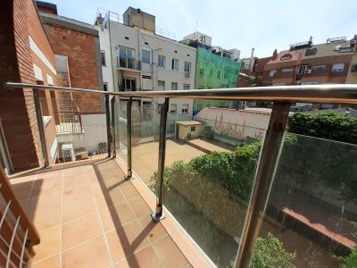 Piso en Alquiler en Barcelona Fontcoberta - Cardenal Vives I Tutó