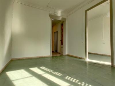Appartement te huur in Barcelona Ronda Universitat - Balmes