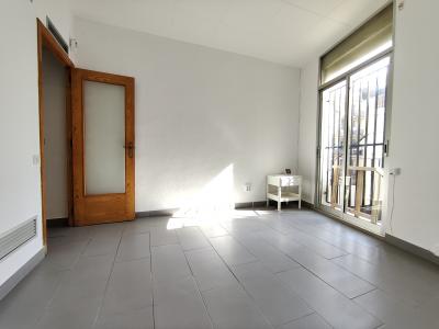 Appartamento in Affitto a Barcelona Sant Bertrán - Om