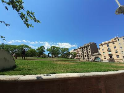 Appartamento in Affitto a Barcelona Sant Bertrán - Om