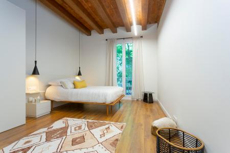 Lujoso piso con terraza en Eixample