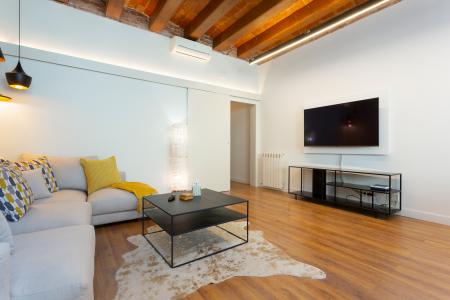 Lujoso piso con terraza en Eixample