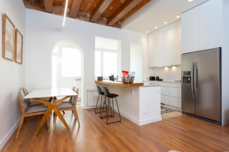 Lujoso piso con terraza en Eixample