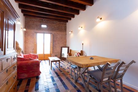 Piso bohemio en pleno barrio del Raval