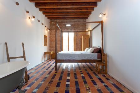 Piso bohemio en pleno barrio del Raval