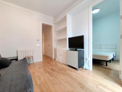 Piso en Alquiler en Barcelona Aragó - Calabria