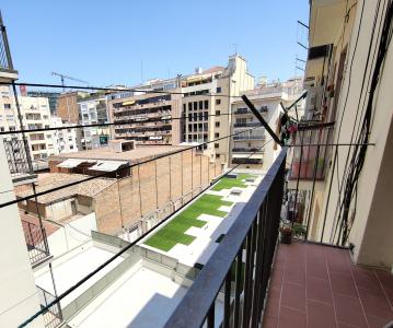 Piso en Alquiler en Barcelona Aragó - Calabria