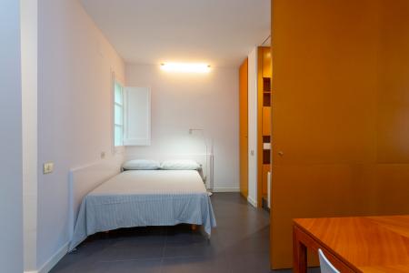 Pis en Lloguer a Barcelona Corsega - Hospital Clinic