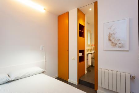 Pis en Lloguer a Barcelona Corsega - Hospital Clinic