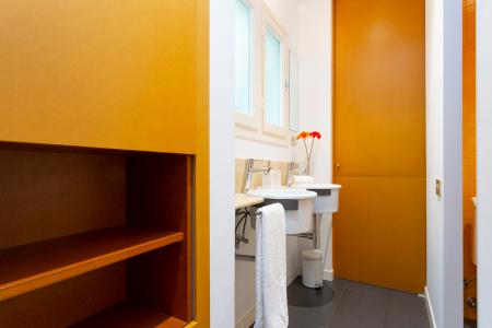 Pis en Lloguer a Barcelona Corsega - Hospital Clinic