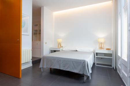 Pis en Lloguer a Barcelona Corsega - Hospital Clinic