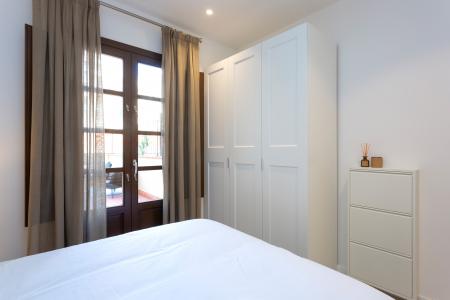 Appartement te huur in Barcelona Consell De Cent - Dos De Maig